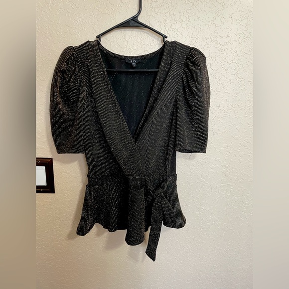 iris Tops - Black and gold shimmery top! Size large